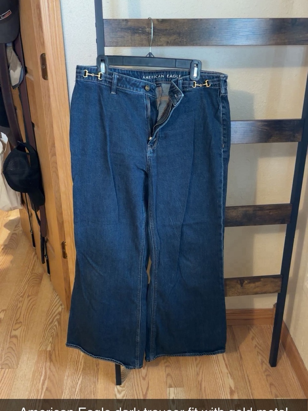 American Eagle Dark Wide-Leg Jeans with Gold Hardware